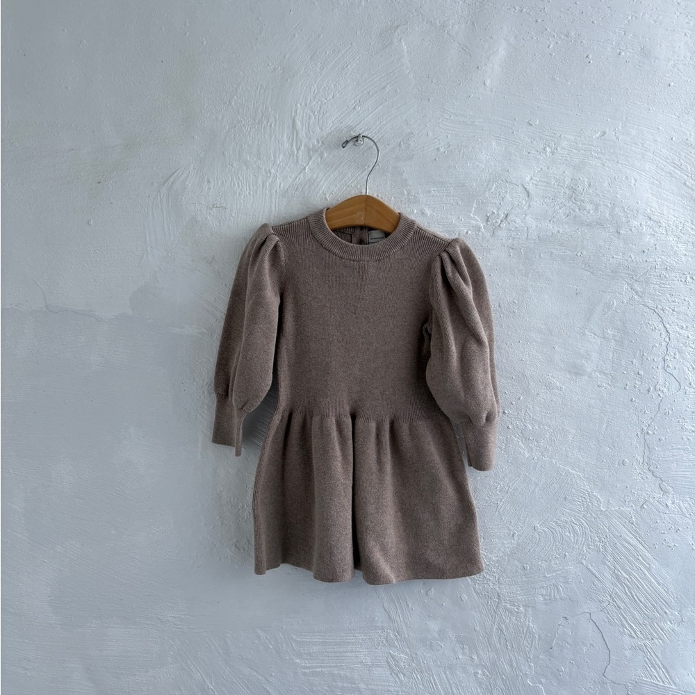 2T H&M adorable sweater dress in brown